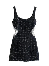 Robe mini à pierres précieuses Elle